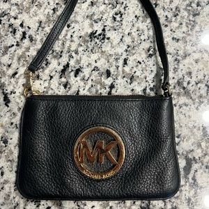 Michael Kors wallet pouch- black